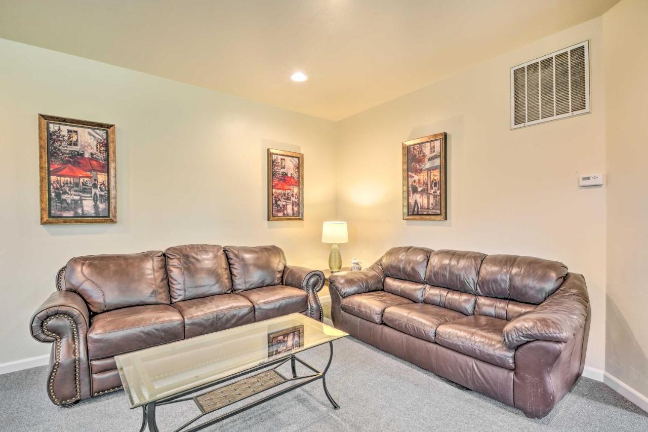 Charming Medford Getaway About 4 Miles To Downtown! Villa Eksteriør billede